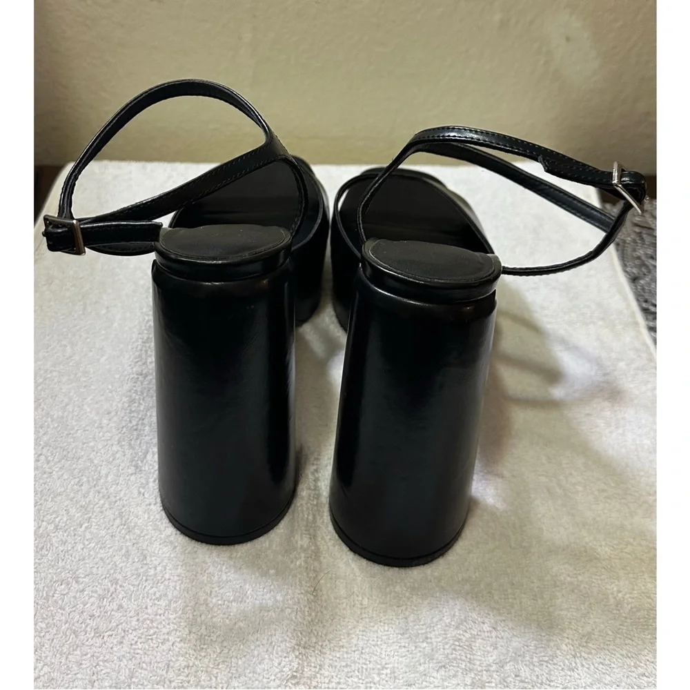 ZARA Strappy Sandals Size 39
